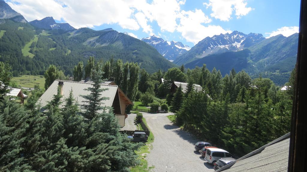 Auberge De Violaine Le Monêtier-les-Bains Kültér fotó